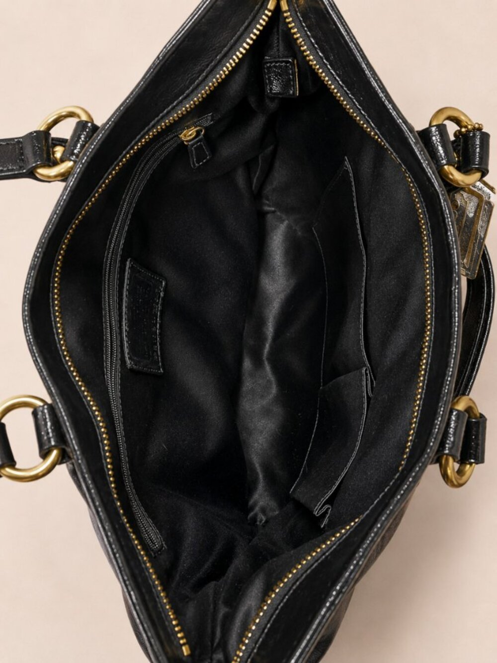 COACH Poppy Daisy Liquid Gloss Tote Black Glam Shoulder Bag w/ COA - Picture 11 of 14